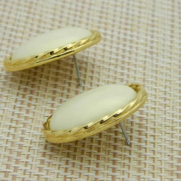 Trifari TM Pearlized Faux Pearl Post Earrings - Picture 3 of 4